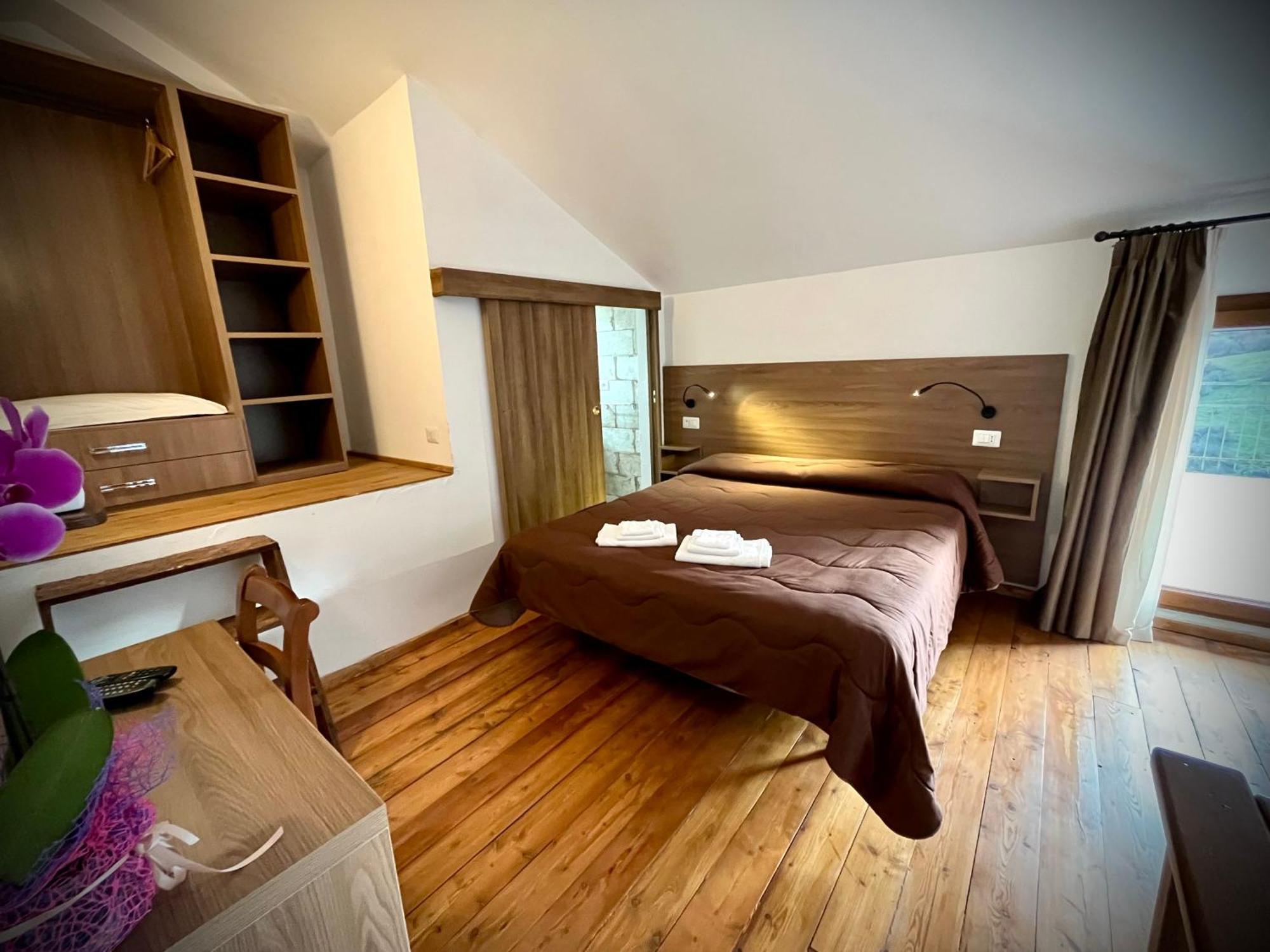 Pinguino Hotel